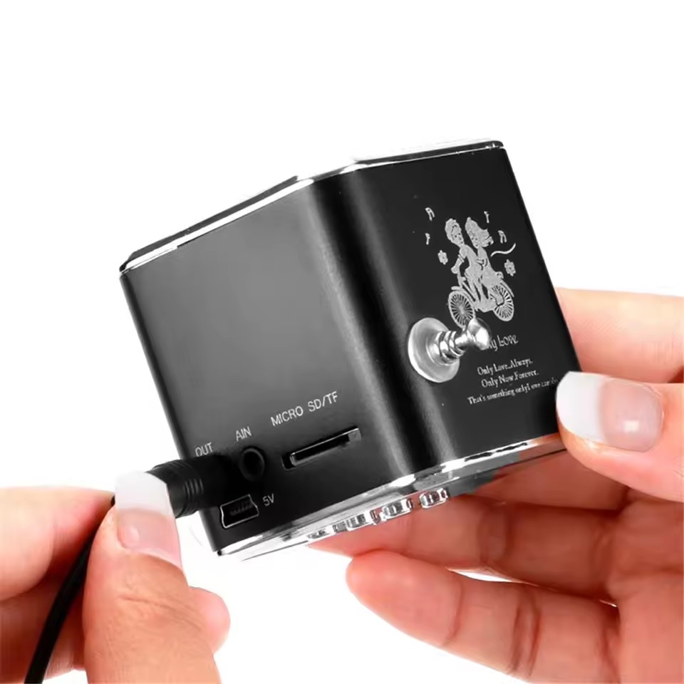 Caixa de Som Portátil Bluetoot - Audio Music Center avaliação e preço